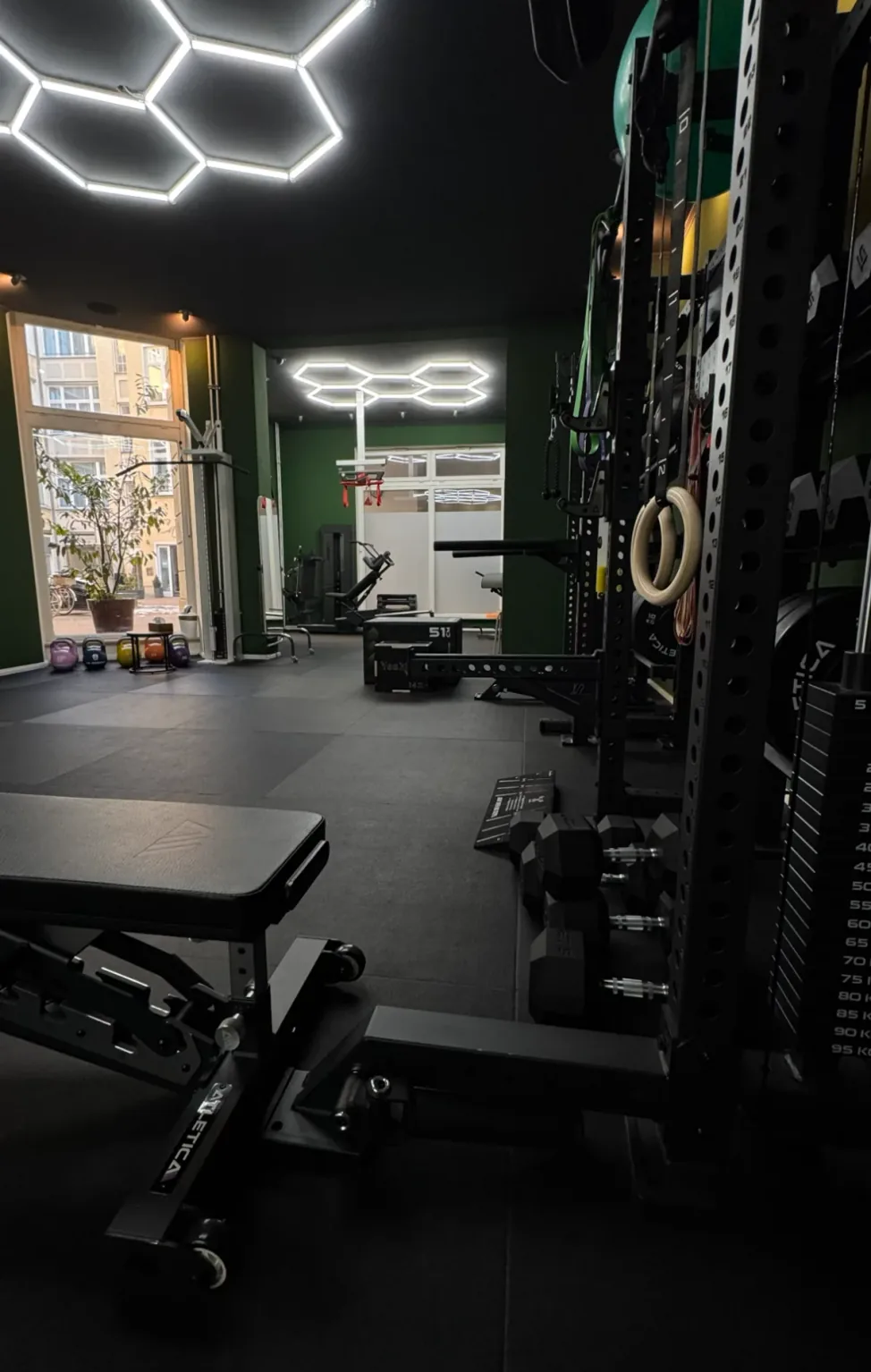 Trainingsraum von Backroom Physio in Berlin-Mitte
